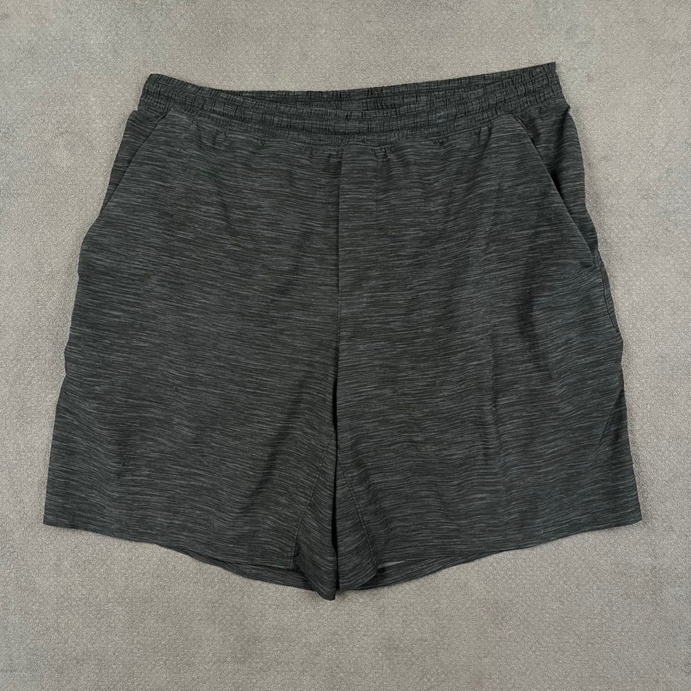 Lululemon Pace Breaker Shorts Mens XXL Gray Heathered 8.5" Inseam Lined Athletic